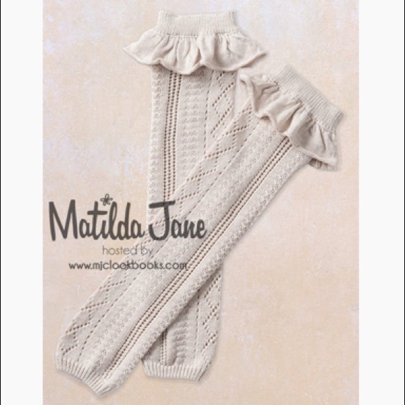 Set of 2 Matilda Jane Kathleen leg warmers NWT